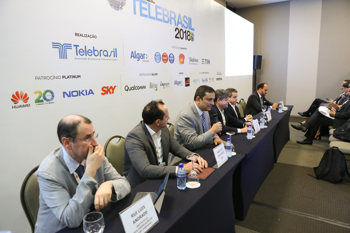 7849_SAULO-CRUZ-TELEBRASIL-BAIXA.jpg