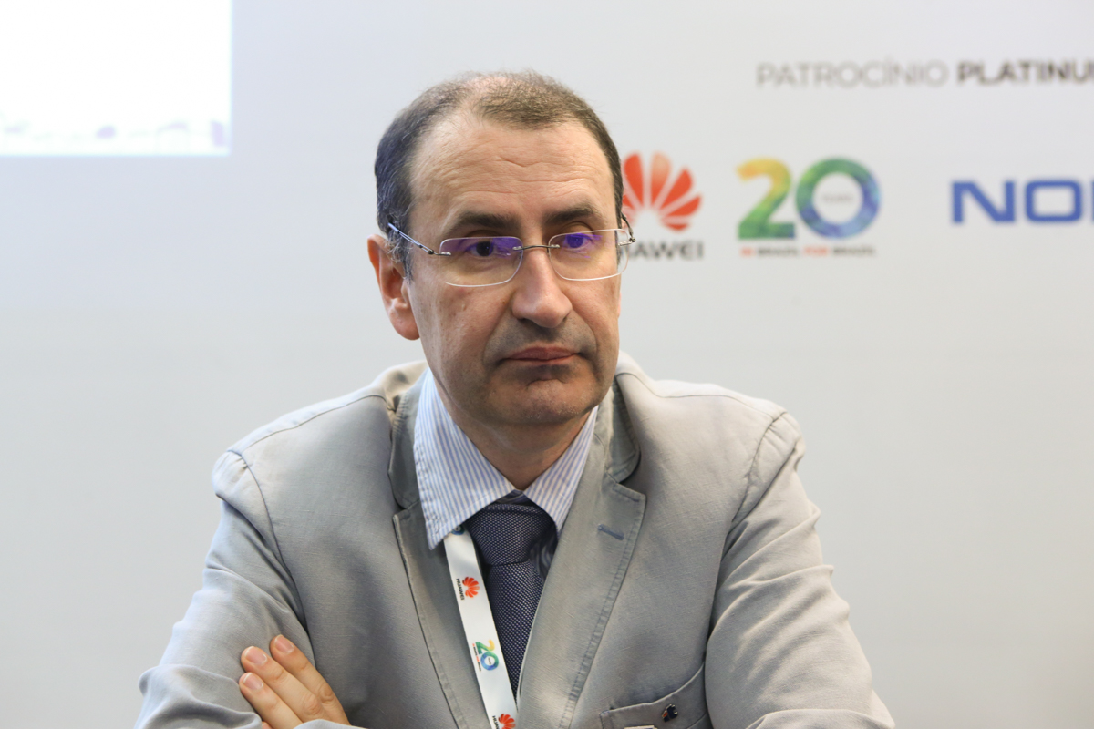 7868_SAULO-CRUZ-TELEBRASIL-BAIXA.jpg
