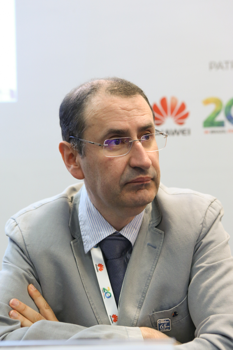 7869_SAULO-CRUZ-TELEBRASIL-BAIXA.jpg