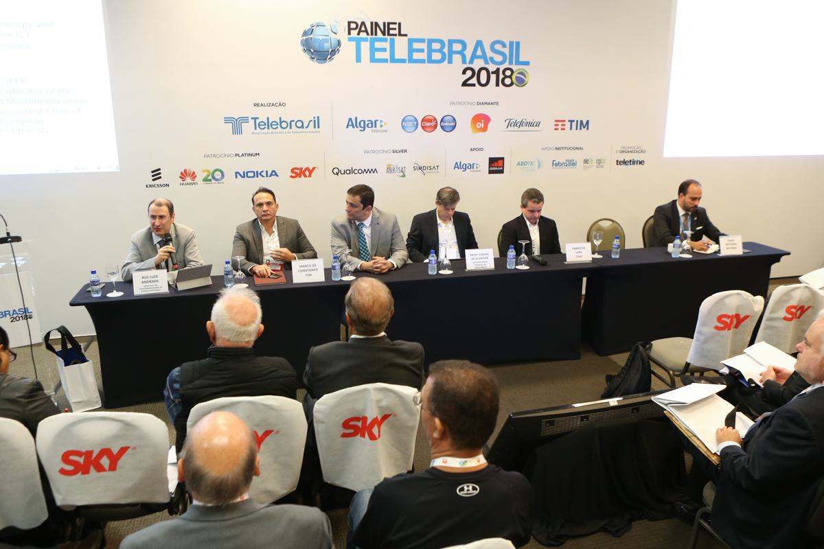 7919_SAULO-CRUZ-TELEBRASIL-BAIXA.jpg