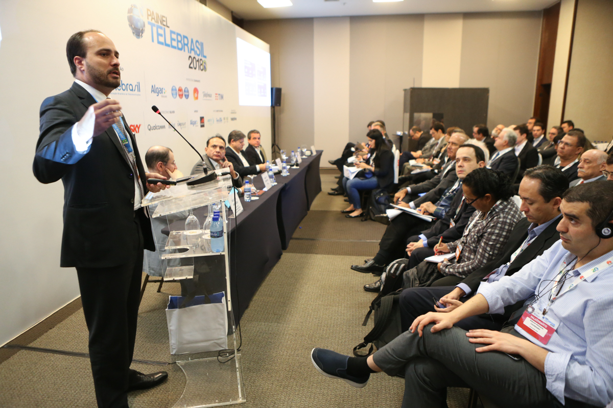 8132_SAULO-CRUZ-TELEBRASIL-BAIXA.jpg