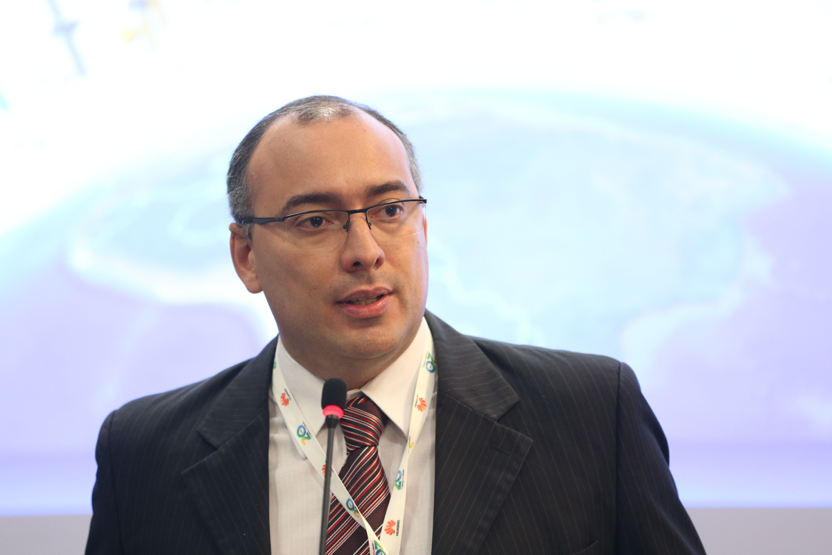 8509_SAULO-CRUZ-TELEBRASIL-BAIXA.jpg