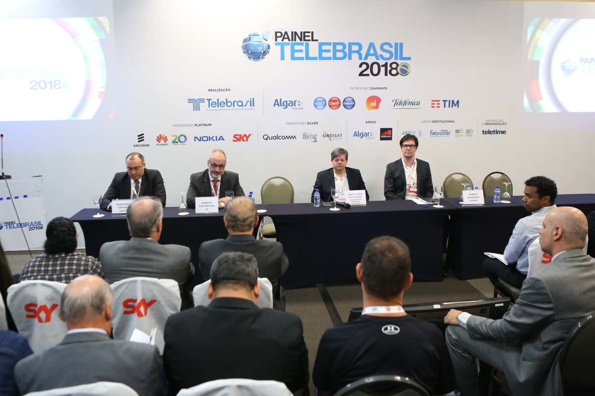 8687_SAULO-CRUZ-TELEBRASIL-BAIXA.jpg