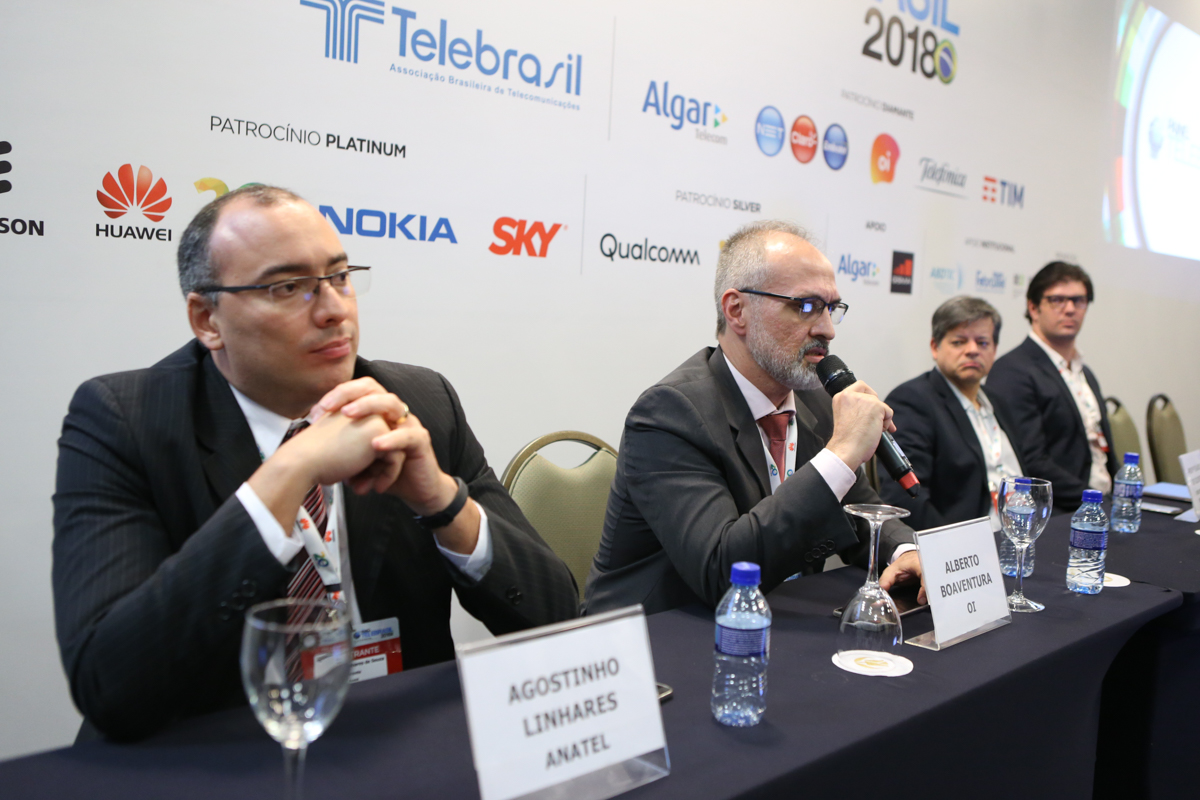 8698_SAULO-CRUZ-TELEBRASIL-BAIXA.jpg